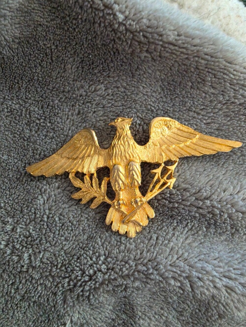 Vintage EAGLE BROOCH/Pendant